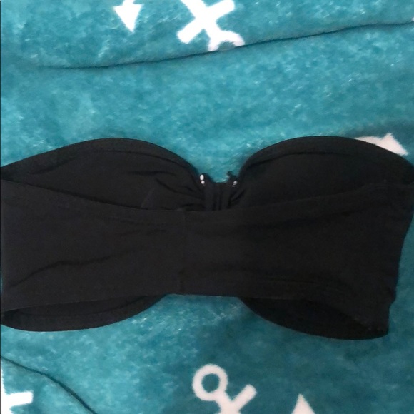 Intimate Basics Bikini Top!! - Picture 4 of 4